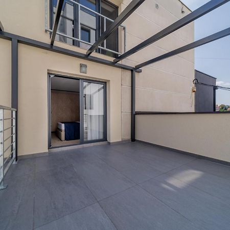 Rei House Apartmani Belgrado Esterno foto