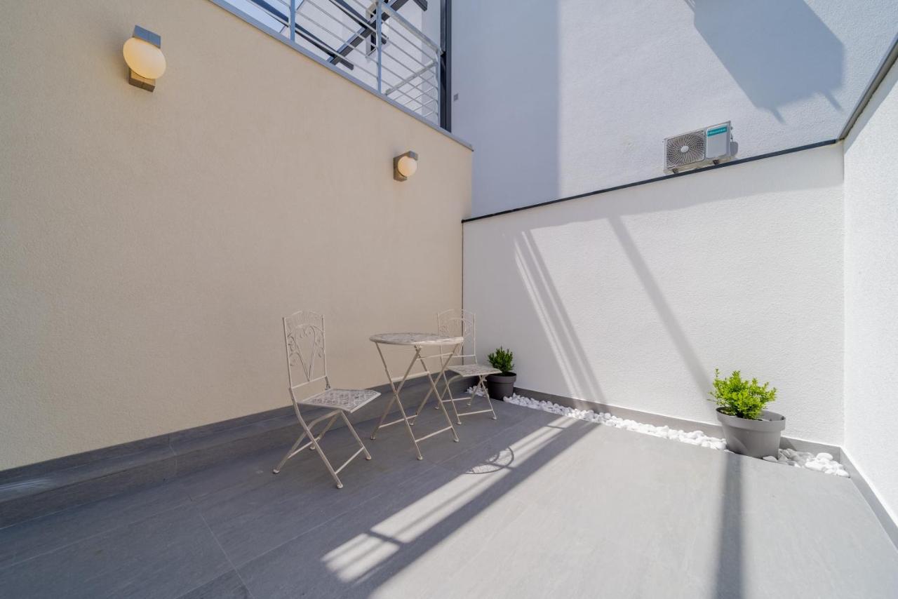 Rei House Apartmani Belgrado Esterno foto